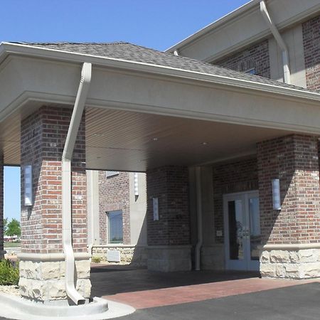 Bell'S Extended Stay And Suites Saint Robert Luaran gambar