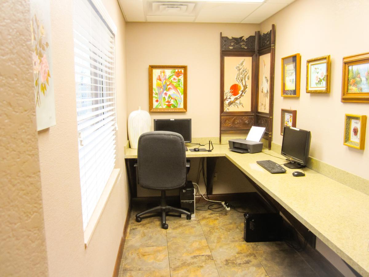 Bell'S Extended Stay And Suites Saint Robert Luaran gambar
