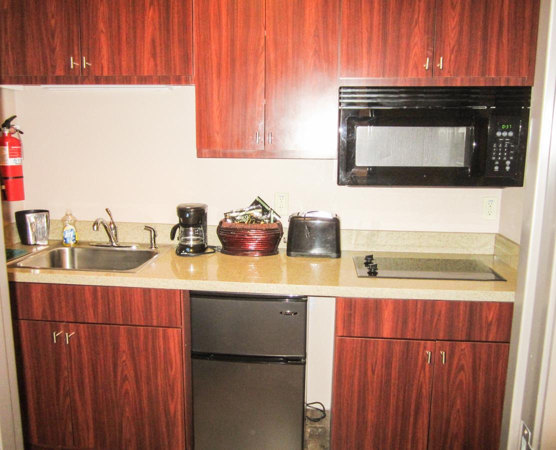 Bell'S Extended Stay And Suites Saint Robert Luaran gambar