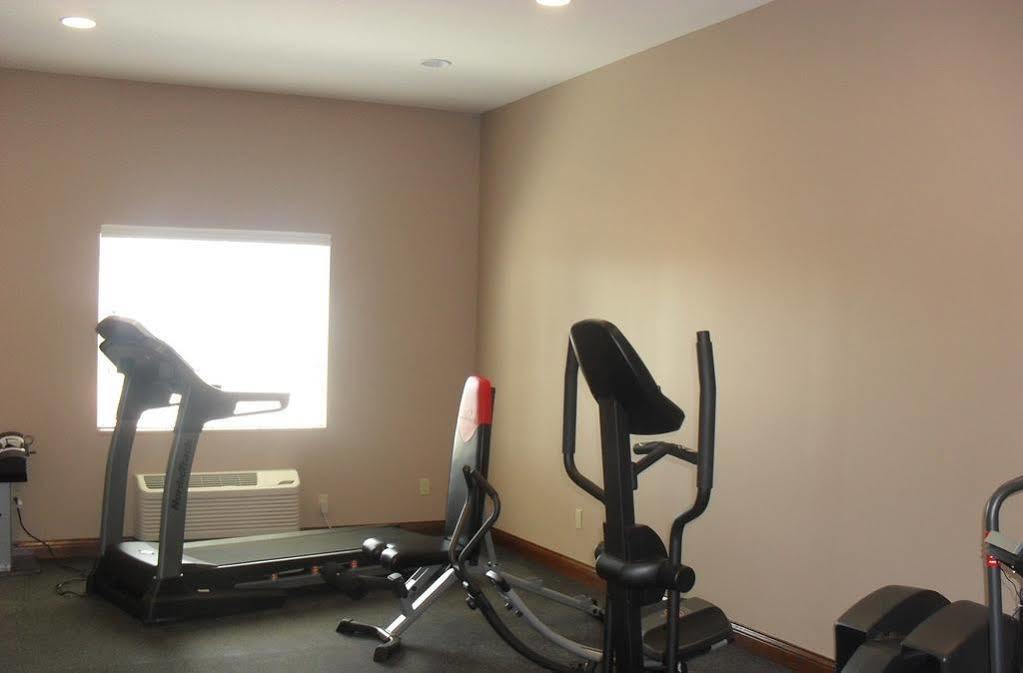 Bell'S Extended Stay And Suites Saint Robert Luaran gambar