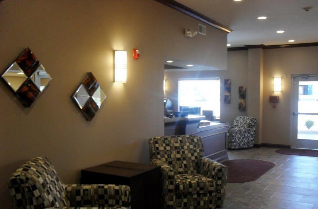 Bell'S Extended Stay And Suites Saint Robert Luaran gambar